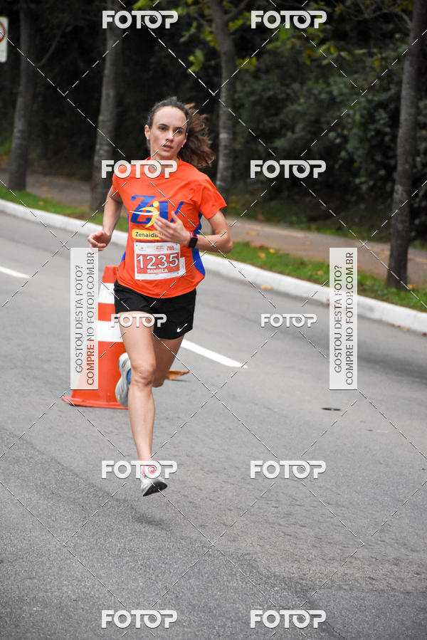 Buy your photos of the eventSantander Track & Field Run Series - Paineiras Shopping on Fotop