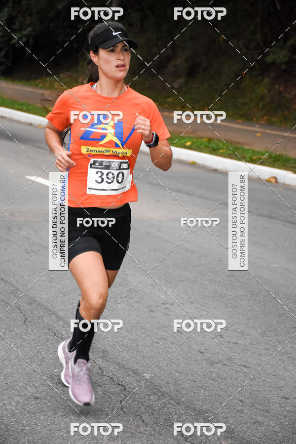 Buy your photos of the eventSantander Track & Field Run Series - Paineiras Shopping on Fotop