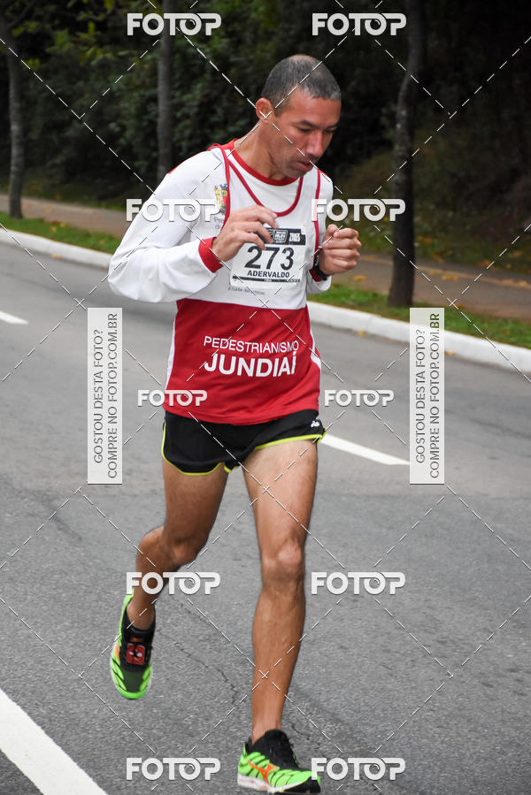 Buy your photos of the eventSantander Track & Field Run Series - Paineiras Shopping on Fotop