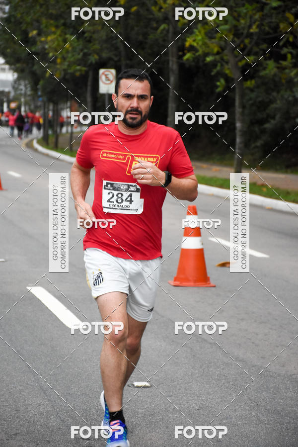 Buy your photos of the eventSantander Track & Field Run Series - Paineiras Shopping on Fotop