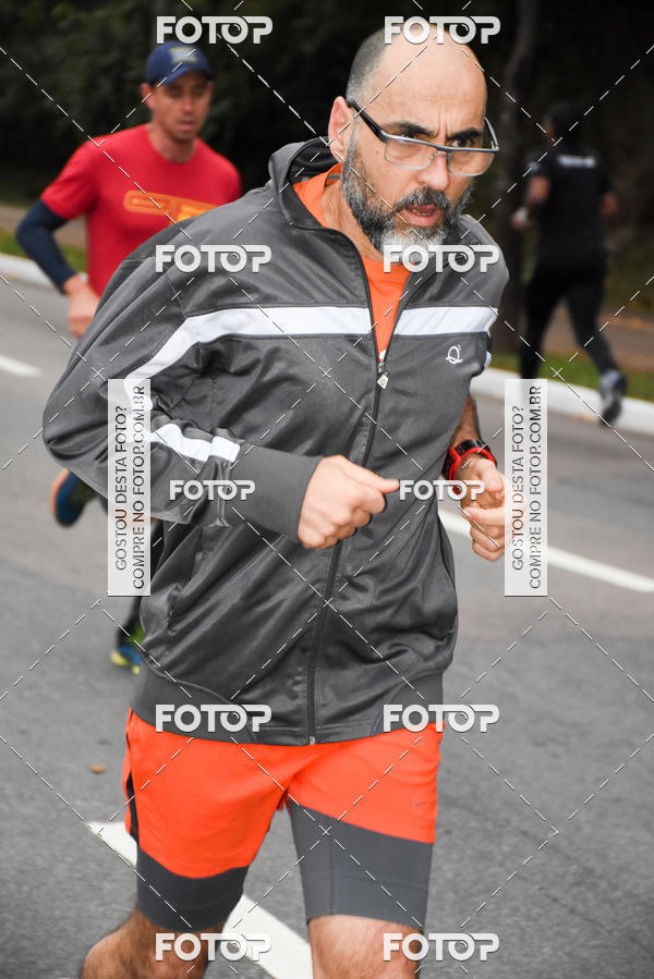 Buy your photos of the eventSantander Track & Field Run Series - Paineiras Shopping on Fotop
