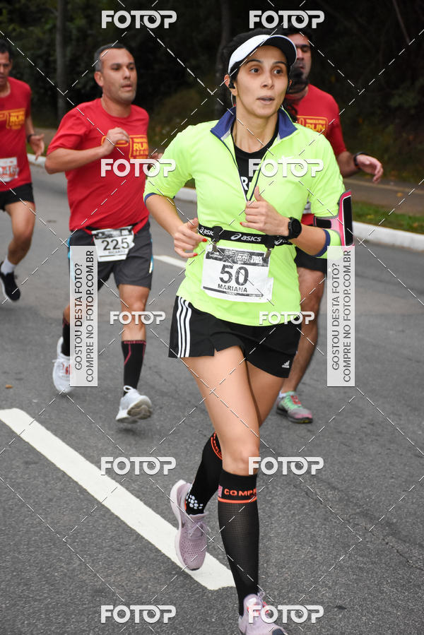Buy your photos of the eventSantander Track & Field Run Series - Paineiras Shopping on Fotop