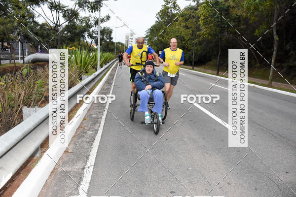 Buy your photos of the eventSantander Track & Field Run Series - Paineiras Shopping on Fotop