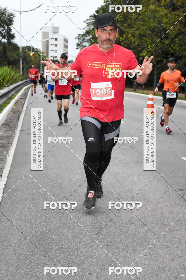 Buy your photos of the eventSantander Track & Field Run Series - Paineiras Shopping on Fotop