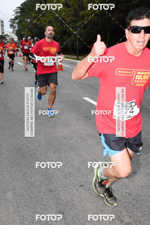 Buy your photos of the eventSantander Track & Field Run Series - Paineiras Shopping on Fotop