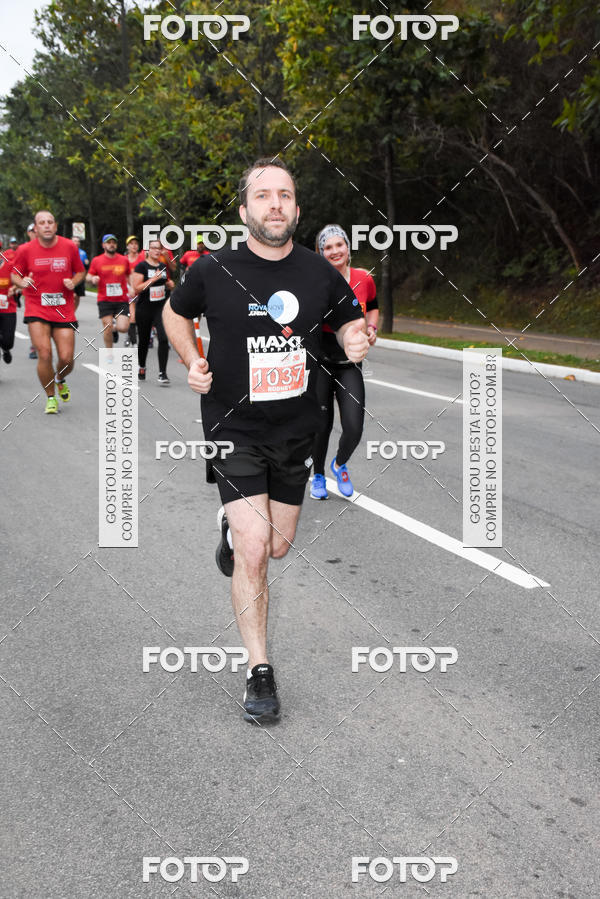 Buy your photos of the eventSantander Track & Field Run Series - Paineiras Shopping on Fotop