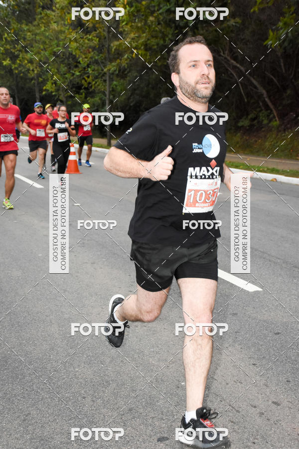 Buy your photos of the eventSantander Track & Field Run Series - Paineiras Shopping on Fotop