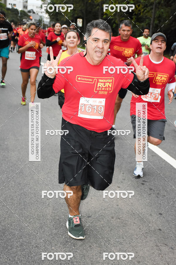 Buy your photos of the eventSantander Track & Field Run Series - Paineiras Shopping on Fotop