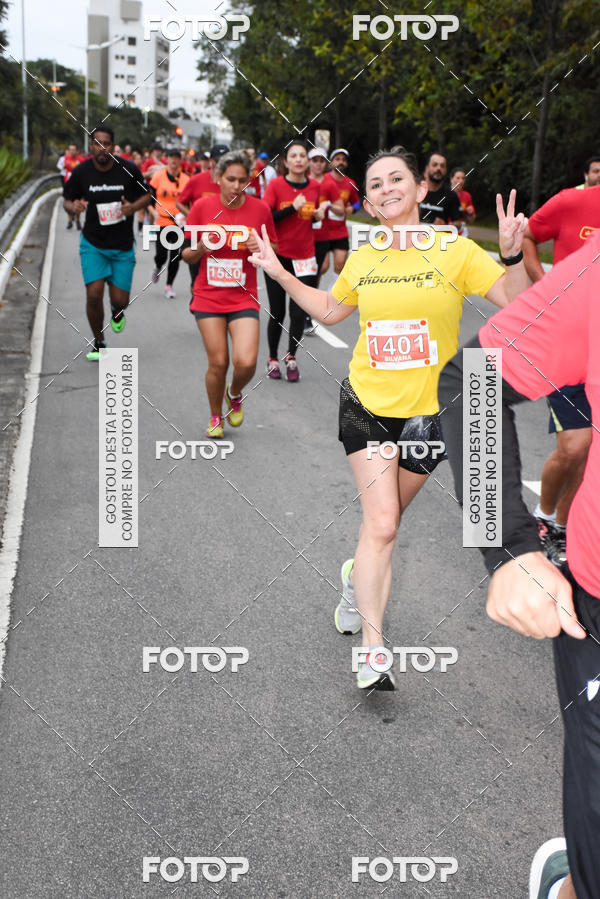 Buy your photos of the eventSantander Track & Field Run Series - Paineiras Shopping on Fotop