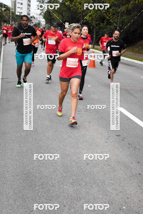 Buy your photos of the eventSantander Track & Field Run Series - Paineiras Shopping on Fotop