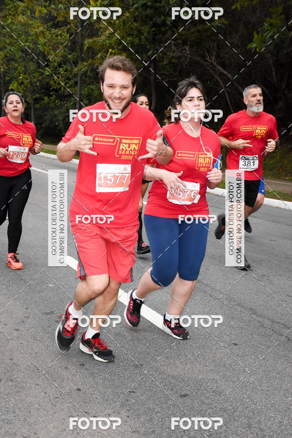 Buy your photos of the eventSantander Track & Field Run Series - Paineiras Shopping on Fotop
