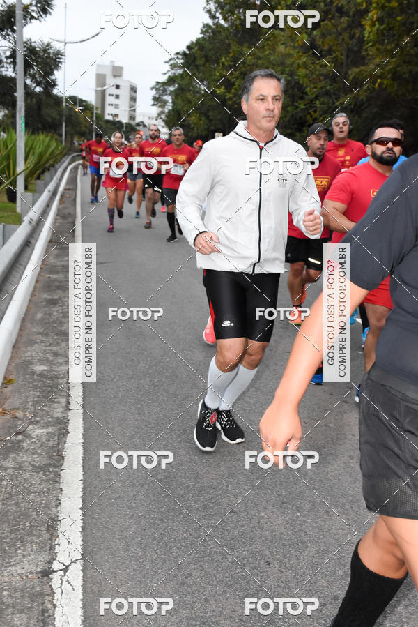 Buy your photos of the eventSantander Track & Field Run Series - Paineiras Shopping on Fotop