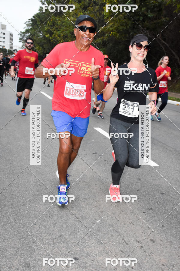 Buy your photos of the eventSantander Track & Field Run Series - Paineiras Shopping on Fotop