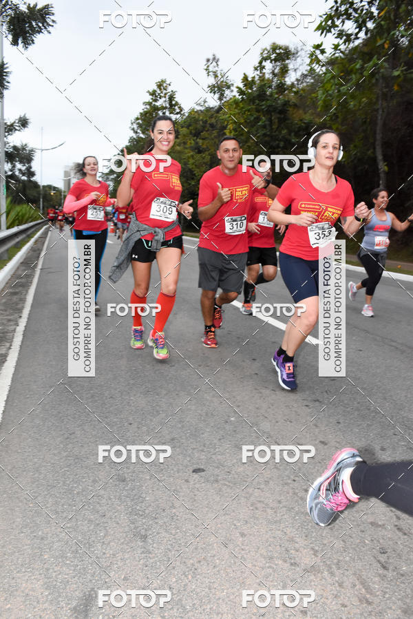 Buy your photos of the eventSantander Track & Field Run Series - Paineiras Shopping on Fotop