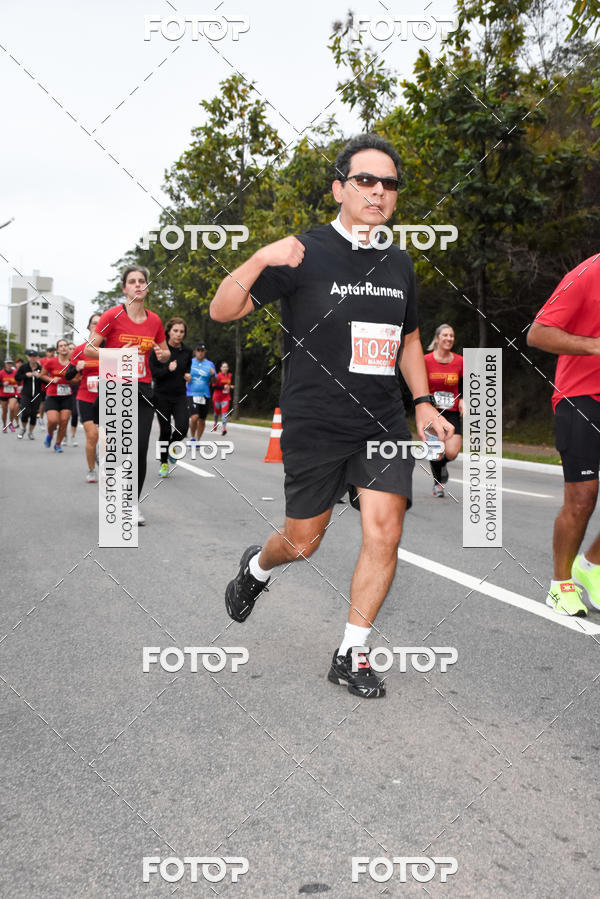 Buy your photos of the eventSantander Track & Field Run Series - Paineiras Shopping on Fotop