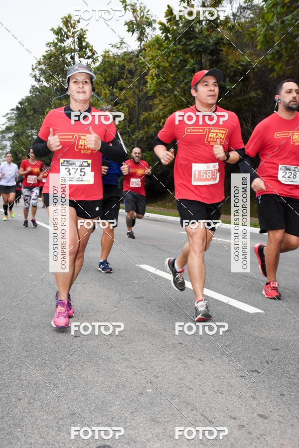 Buy your photos of the eventSantander Track & Field Run Series - Paineiras Shopping on Fotop