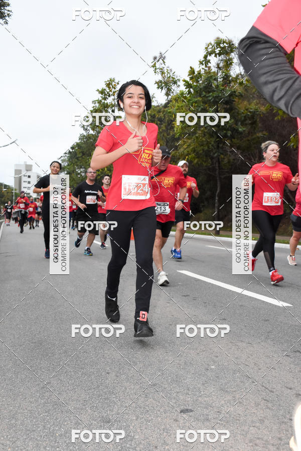 Buy your photos of the eventSantander Track & Field Run Series - Paineiras Shopping on Fotop