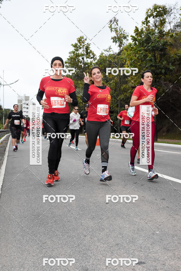 Buy your photos of the eventSantander Track & Field Run Series - Paineiras Shopping on Fotop