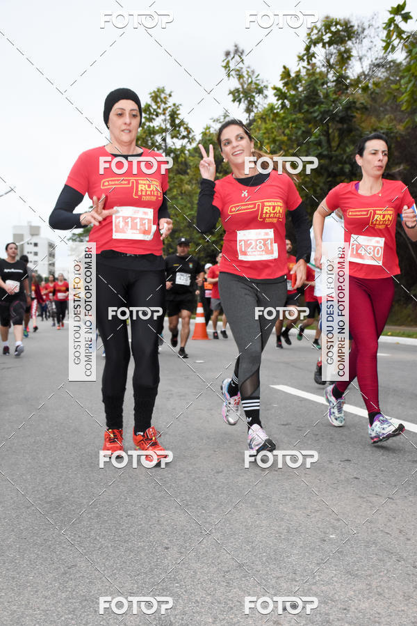Buy your photos of the eventSantander Track & Field Run Series - Paineiras Shopping on Fotop