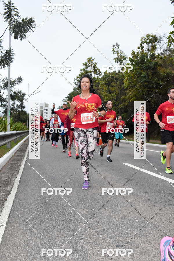 Buy your photos of the eventSantander Track & Field Run Series - Paineiras Shopping on Fotop