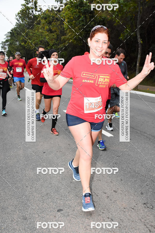 Buy your photos of the eventSantander Track & Field Run Series - Paineiras Shopping on Fotop