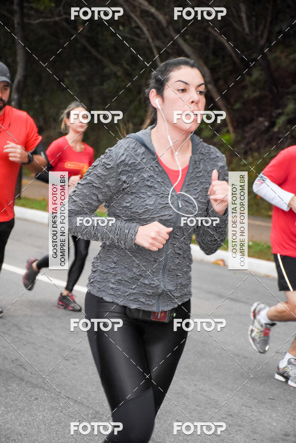 Buy your photos of the eventSantander Track & Field Run Series - Paineiras Shopping on Fotop