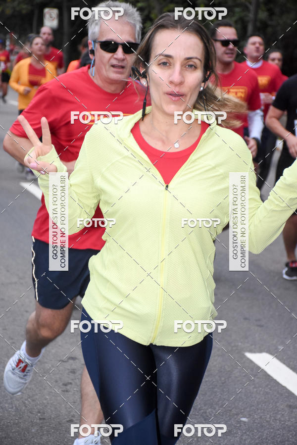 Buy your photos of the eventSantander Track & Field Run Series - Paineiras Shopping on Fotop