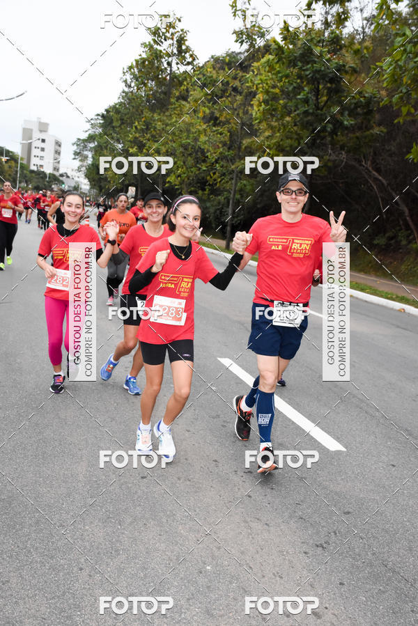 Buy your photos of the eventSantander Track & Field Run Series - Paineiras Shopping on Fotop