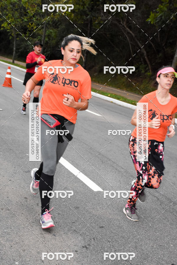 Buy your photos of the eventSantander Track & Field Run Series - Paineiras Shopping on Fotop