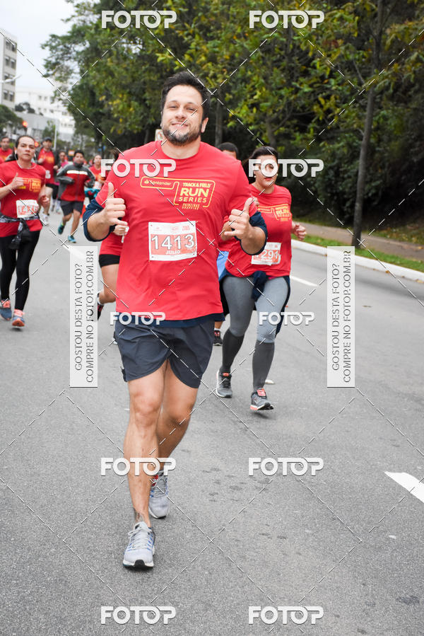 Buy your photos of the eventSantander Track & Field Run Series - Paineiras Shopping on Fotop