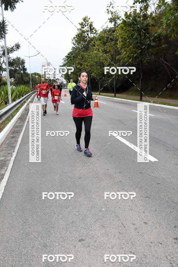 Buy your photos of the eventSantander Track & Field Run Series - Paineiras Shopping on Fotop