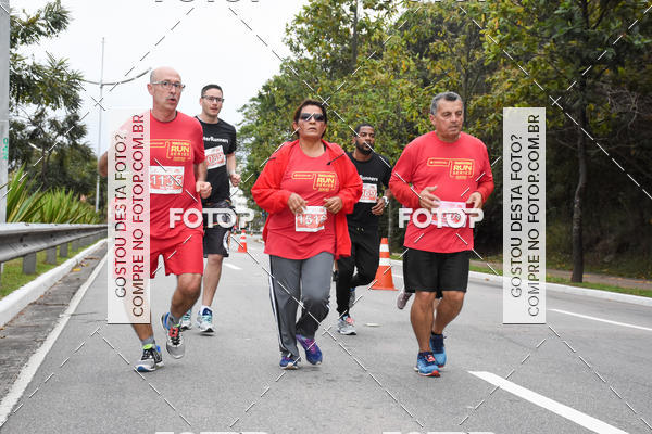 Buy your photos of the eventSantander Track & Field Run Series - Paineiras Shopping on Fotop