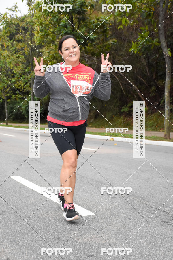 Buy your photos of the eventSantander Track & Field Run Series - Paineiras Shopping on Fotop
