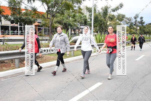 Buy your photos of the eventSantander Track & Field Run Series - Paineiras Shopping on Fotop