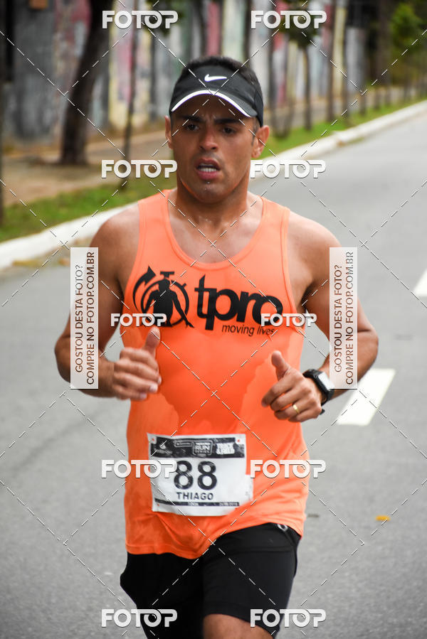 Buy your photos of the eventSantander Track & Field Run Series - Paineiras Shopping on Fotop