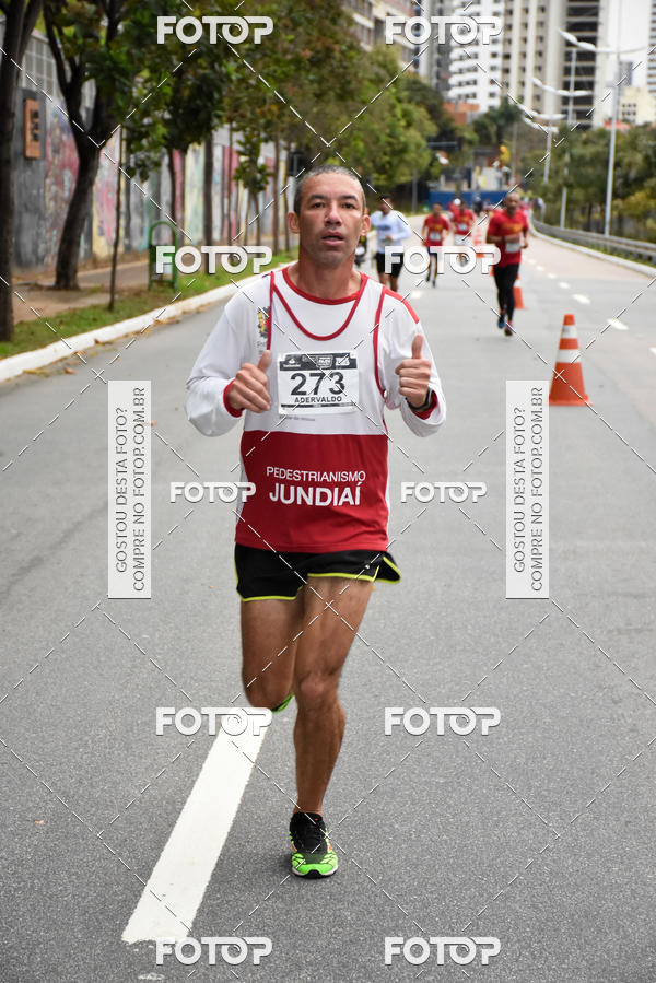 Buy your photos of the eventSantander Track & Field Run Series - Paineiras Shopping on Fotop