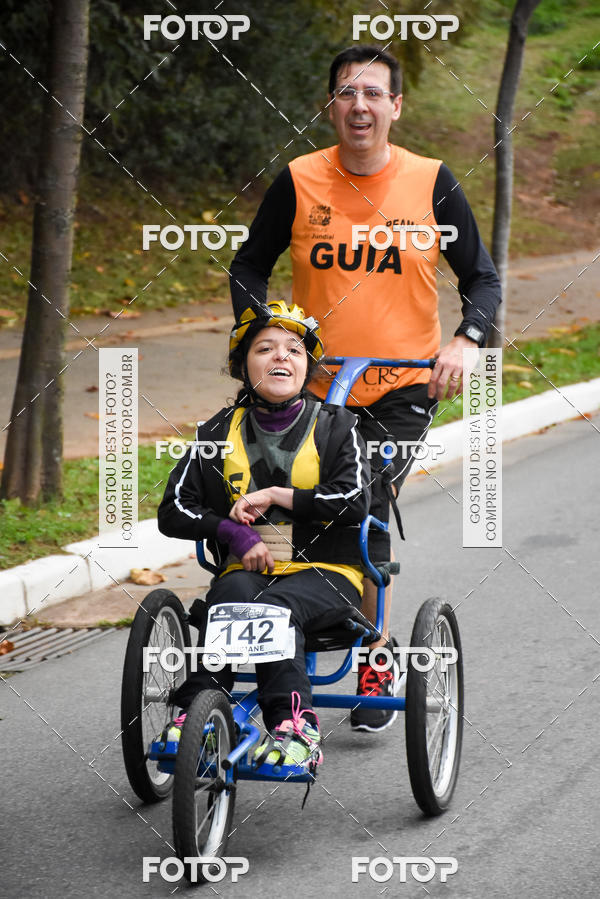 Buy your photos of the eventSantander Track & Field Run Series - Paineiras Shopping on Fotop