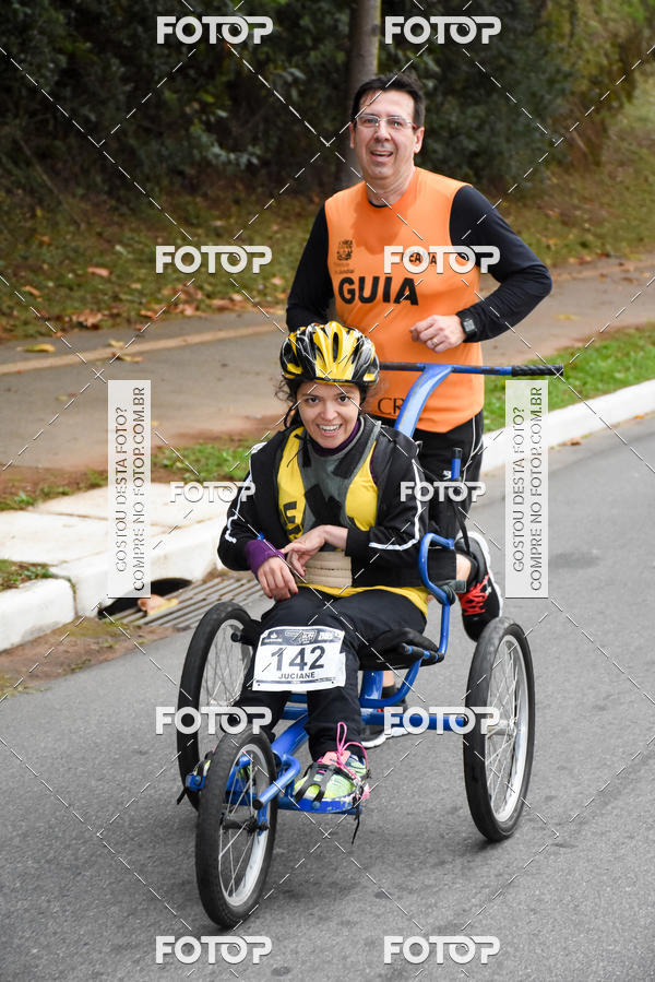Buy your photos of the eventSantander Track & Field Run Series - Paineiras Shopping on Fotop