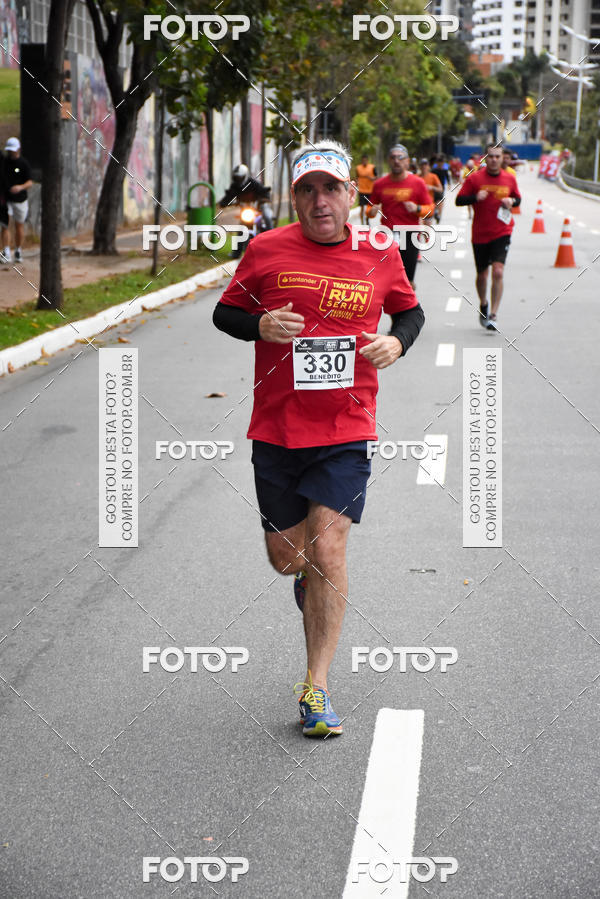 Buy your photos of the eventSantander Track & Field Run Series - Paineiras Shopping on Fotop