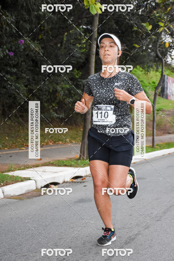 Buy your photos of the eventSantander Track & Field Run Series - Paineiras Shopping on Fotop