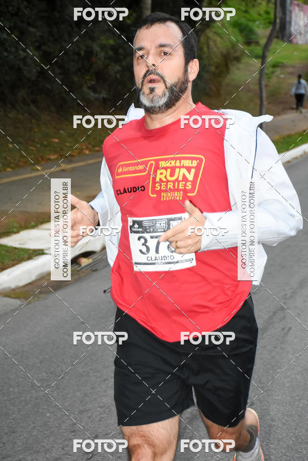 Buy your photos of the eventSantander Track & Field Run Series - Paineiras Shopping on Fotop