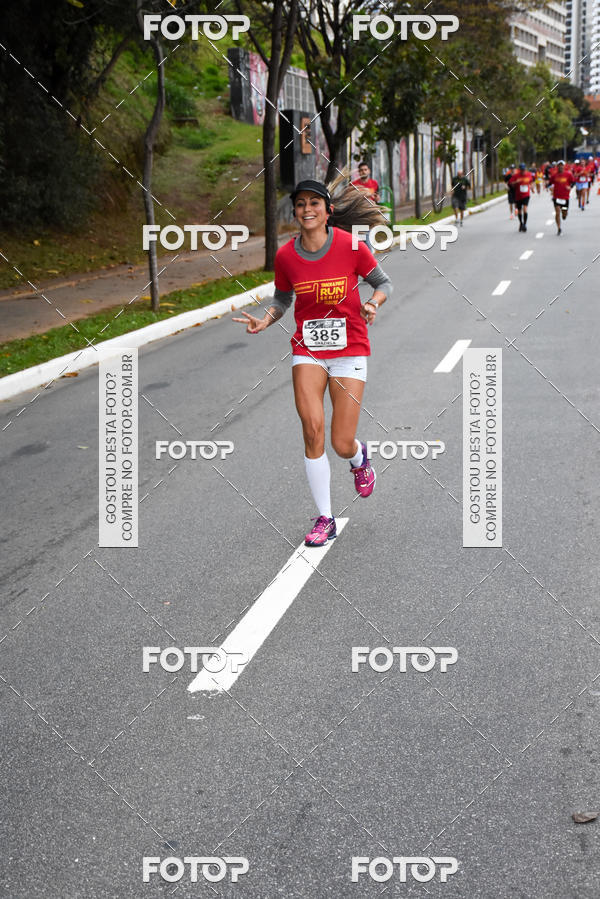 Buy your photos of the eventSantander Track & Field Run Series - Paineiras Shopping on Fotop