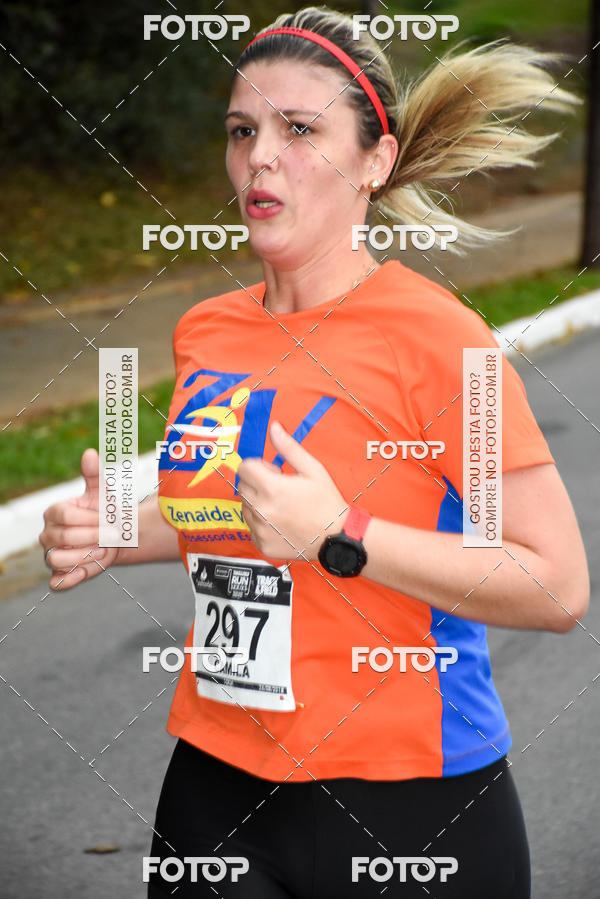 Buy your photos of the eventSantander Track & Field Run Series - Paineiras Shopping on Fotop