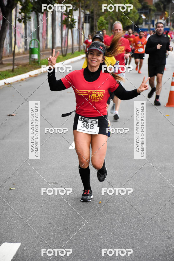 Buy your photos of the eventSantander Track & Field Run Series - Paineiras Shopping on Fotop