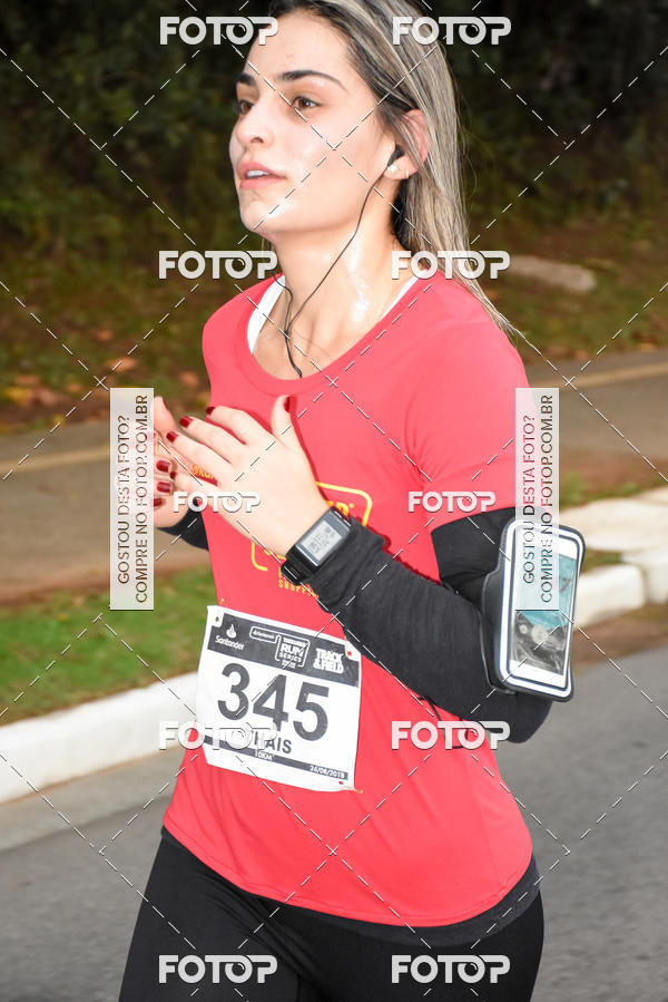 Buy your photos of the eventSantander Track & Field Run Series - Paineiras Shopping on Fotop