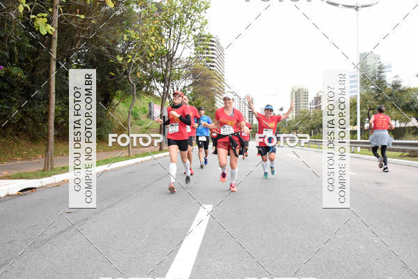 Buy your photos of the eventSantander Track & Field Run Series - Paineiras Shopping on Fotop