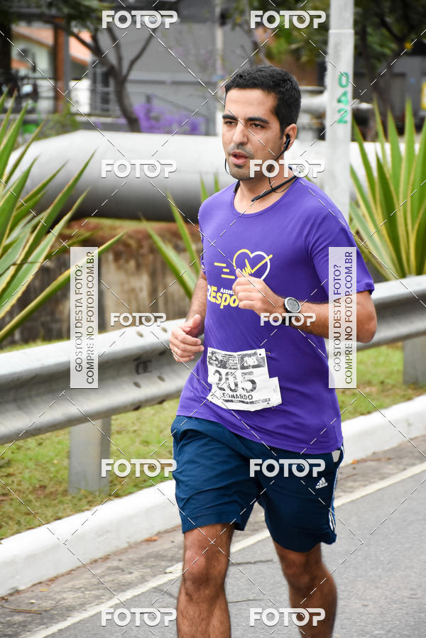 Buy your photos of the eventSantander Track & Field Run Series - Paineiras Shopping on Fotop