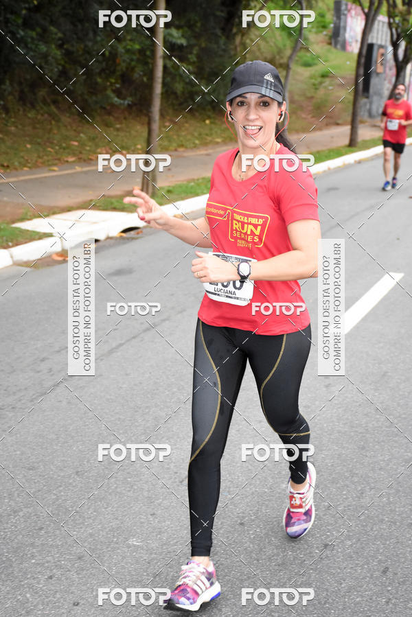 Buy your photos of the eventSantander Track & Field Run Series - Paineiras Shopping on Fotop