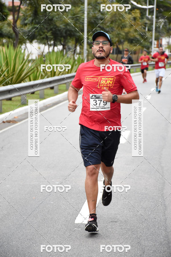 Buy your photos of the eventSantander Track & Field Run Series - Paineiras Shopping on Fotop