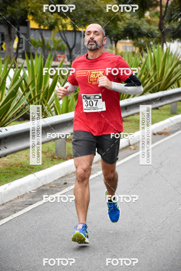 Buy your photos of the eventSantander Track & Field Run Series - Paineiras Shopping on Fotop
